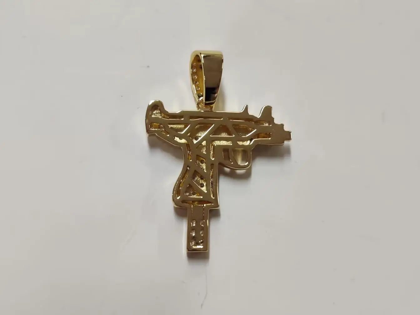 Ssource Uzi Submachine Gun Hip-Hop Trendy Full Diamond Pendant Gold and Silver Necklace European and American Unisex Necklace Rap