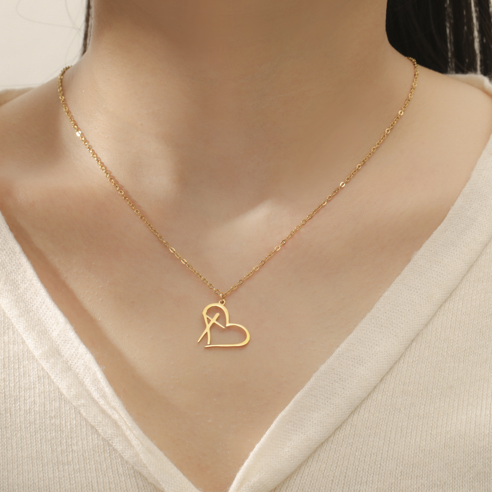 Amazon Cross-Border Fashion Heart Cross Pendant Necklace Fashionable and Simple 304 Stainless Steel Accessories