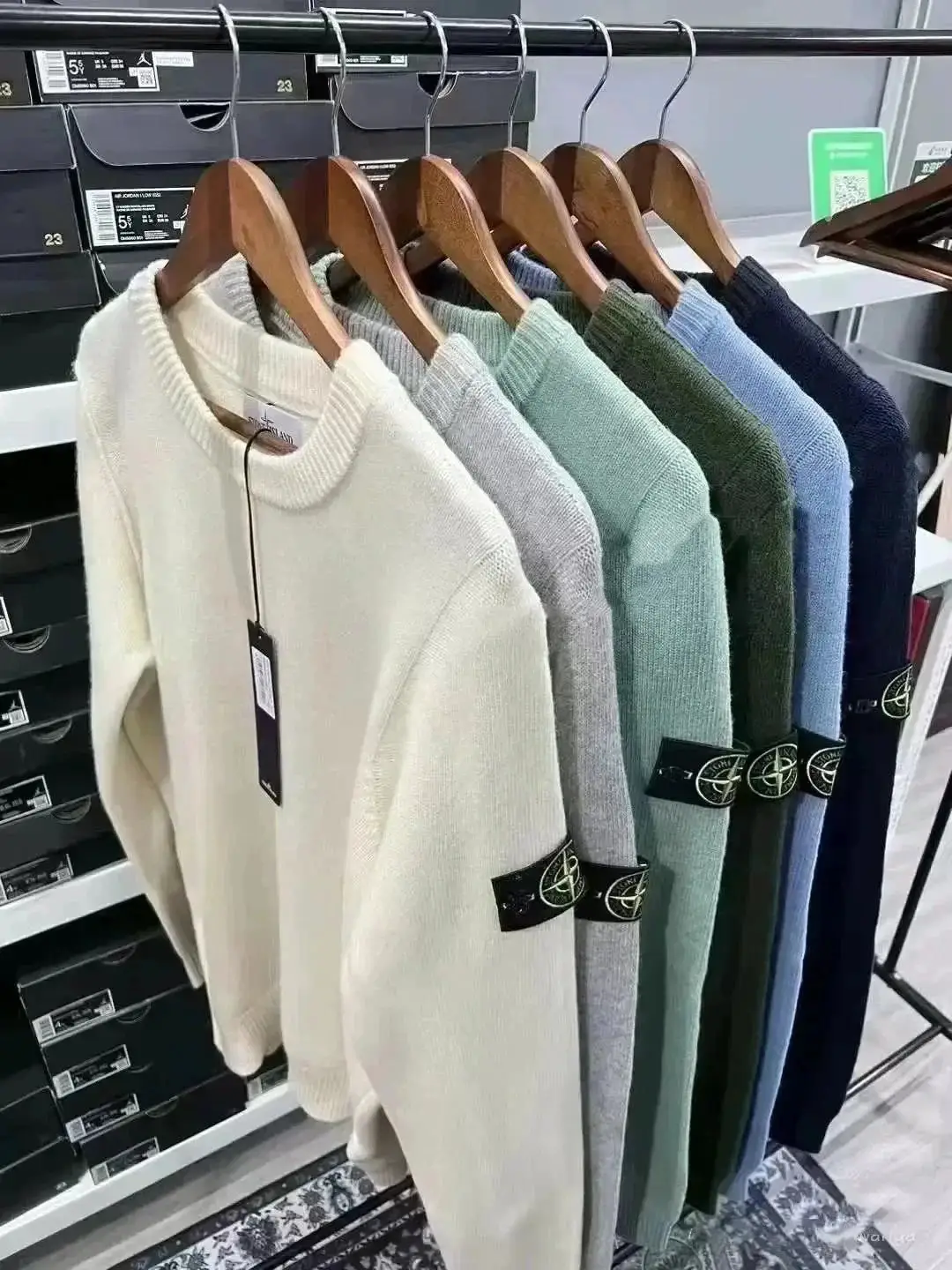 std 毛 衣