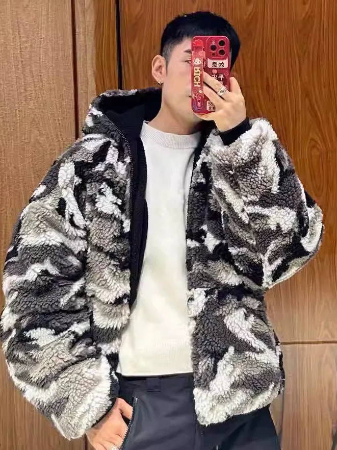 Polar Fleece Lamb Wool Jacket, Snow Camouflage Cotton Coat, Paris Style Ceiling-High Ski Series, 25 Autumn and Winter New Models QC-foto van TAOBAO op Qualit.ly