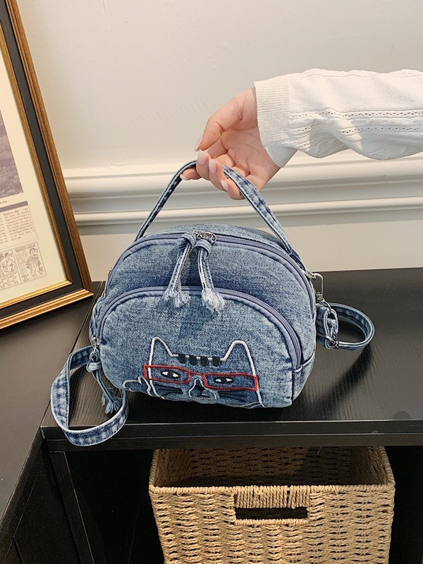 Korean Style Cute and Quirky Cat Embroidered Denim Bag 2026 New Simple Versatile Small Square Bag Crossbody Bag for Women
