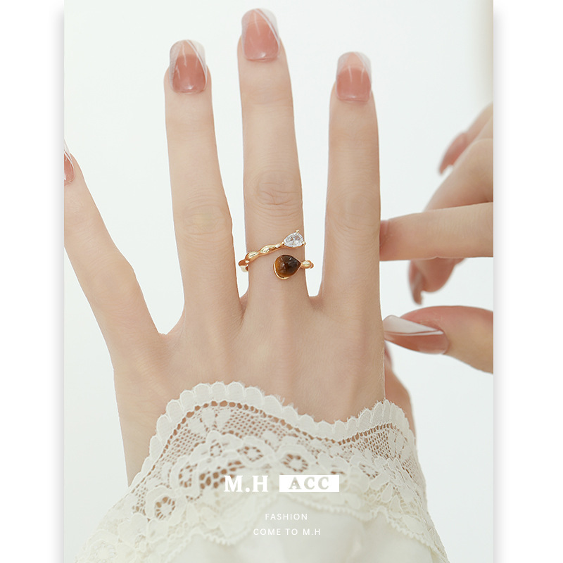 2025 Explosive Tiger Eye Stone Ring Women's Niche Vintage Finger Ring Light Luxury Opening Adjustable Retro Style Ring
