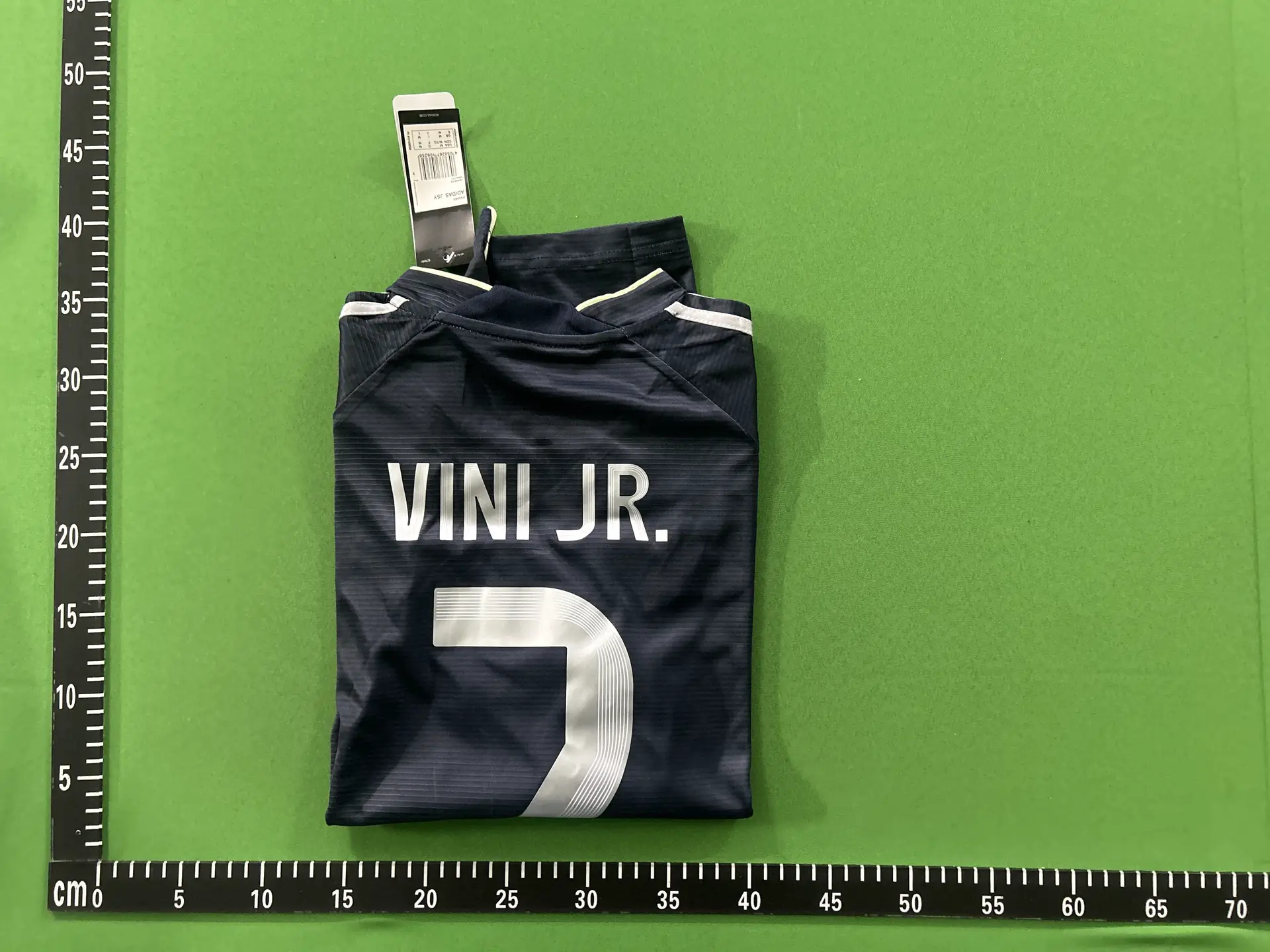 Wholesale New 2526 Real Madrid Jersey No. 5 Bellingham No. 9 Mbappe Player Version Home and Away Football Uniforms