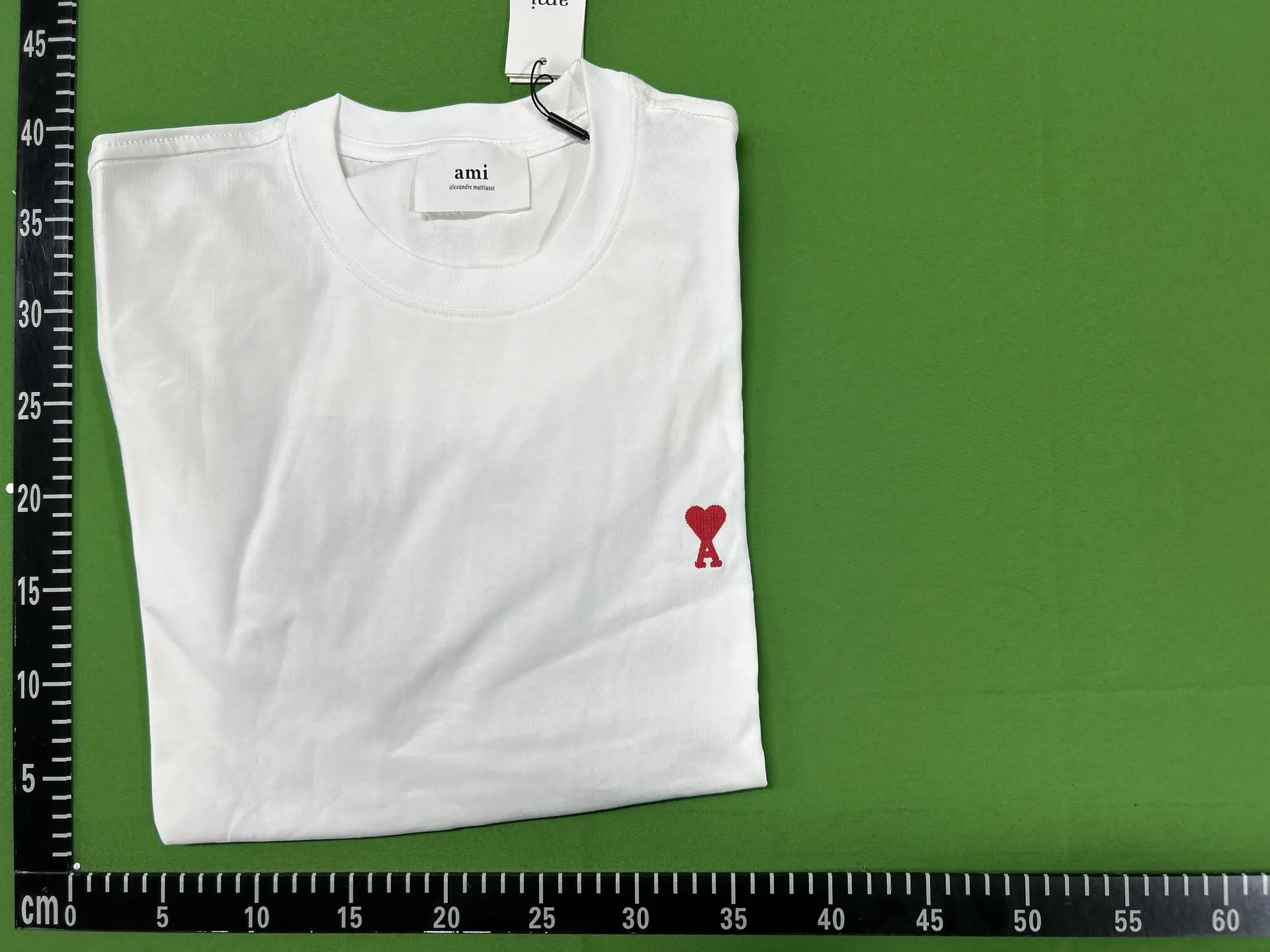 Am1 small hearts basic embroidered short-sleeved T-shirt p 89 yua