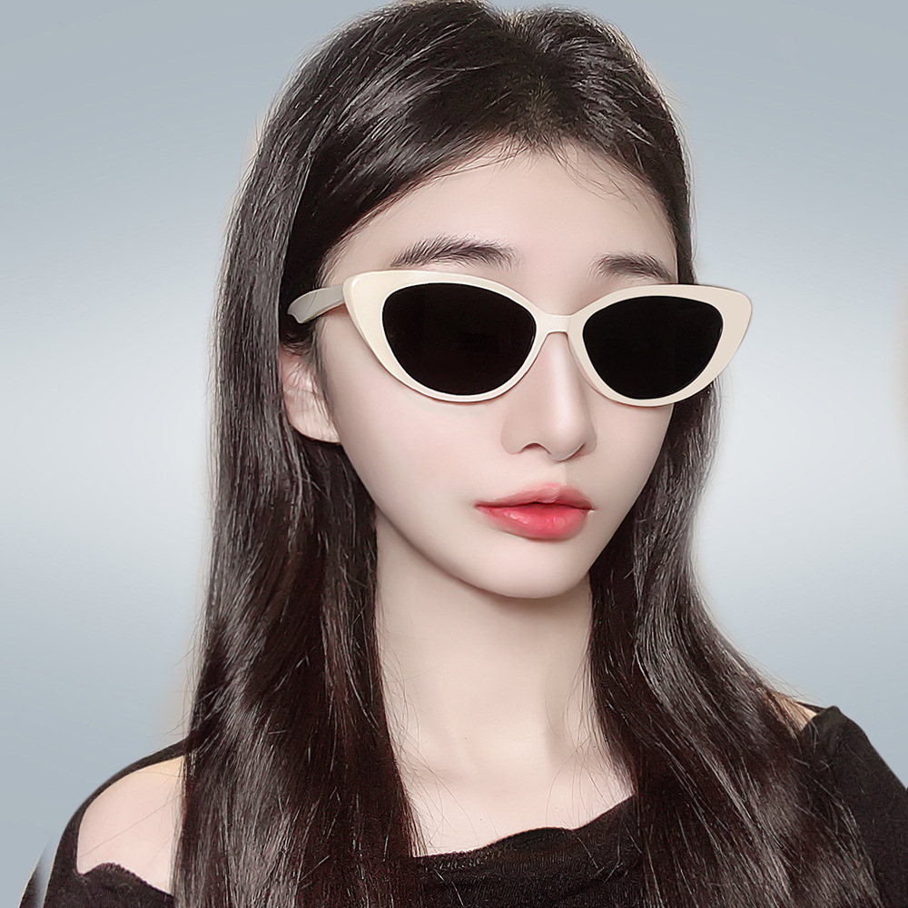 New Pink GM European and American Retro Cat's Eye Sunscreen Sunglasses Women's High-end Sense Ins Small Face Frame Men's Internet Red Sunglasses