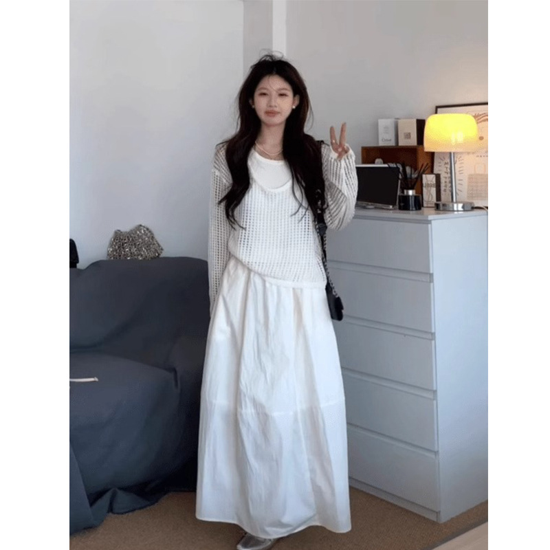 [Original Ready Stock] White Lazy Style Loose High-Waisted Skirt, Elegant and Age-Reducing Niche Versatile A-Line Long Skirt