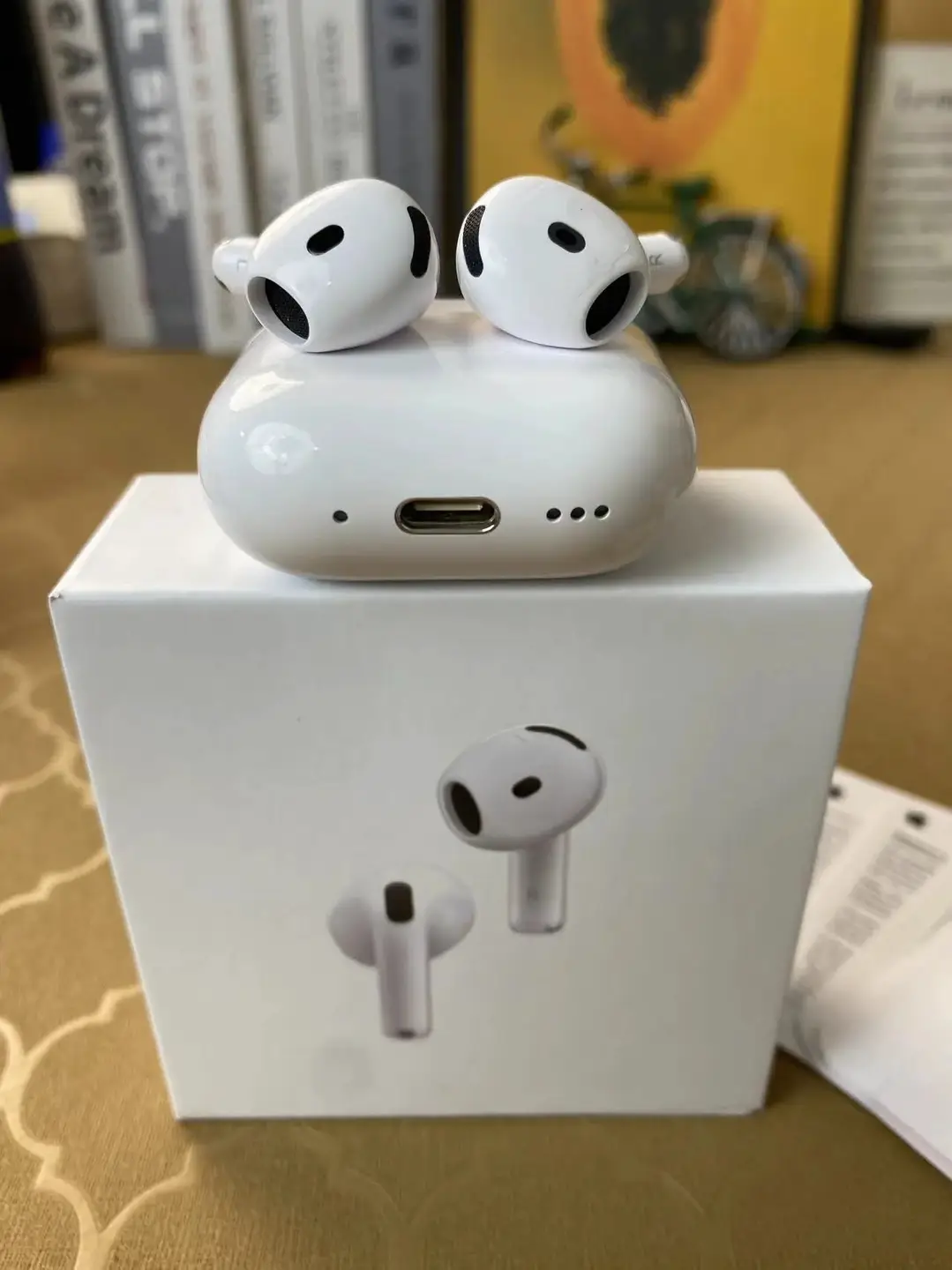 earbuds gen4 with noise reduction