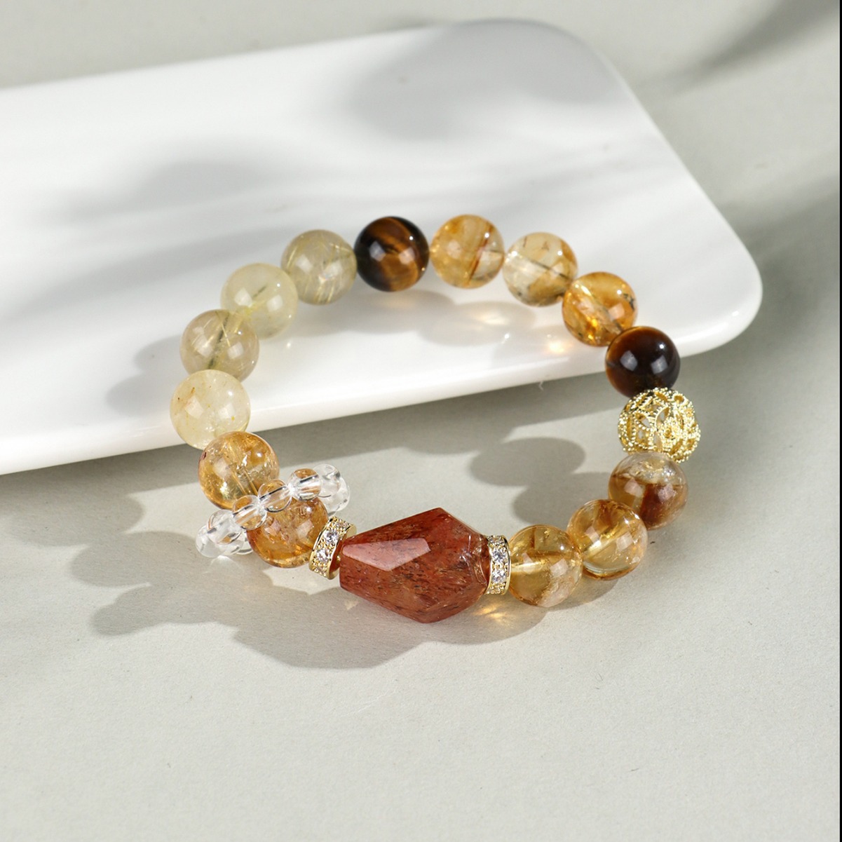 New Natural Huangta Crystal Crystal Beaded Bracelet Women's Niche High-end Jewelry Alloy Accessories Bracelet Wholesale