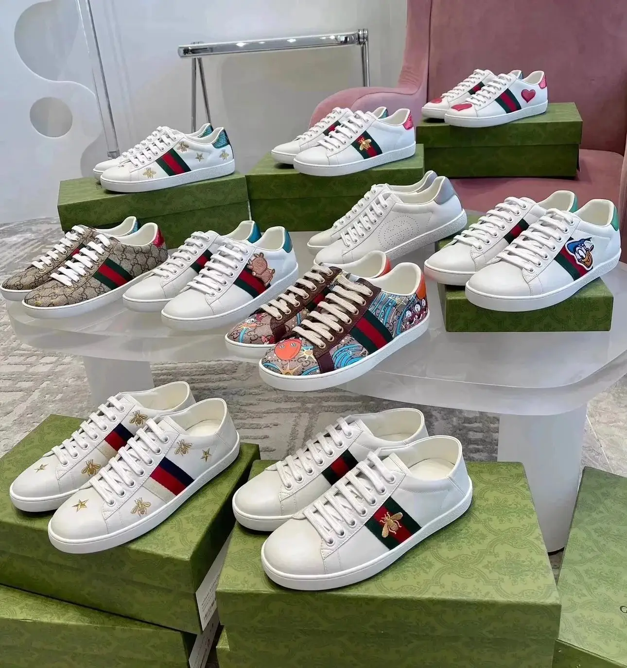 白鞋www.w2cclub.com