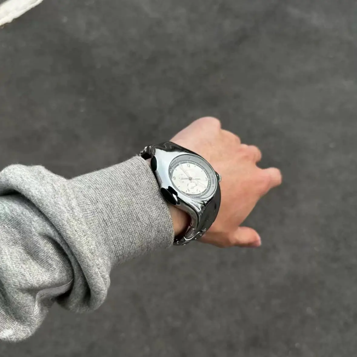 Richtramp Original/Y2K Millennium Alien Twisted Future Retro Niche Watch Vintage Watch