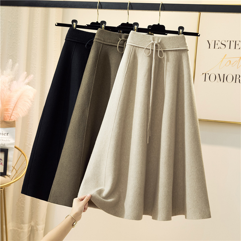 Knitted Skirt for Women, Autumn and Winter, Korean Style, High-Waisted, Versatile, Mid-Length A-Line Skirt, Tie-Up Pleated Skirt with Contrasting Color Design