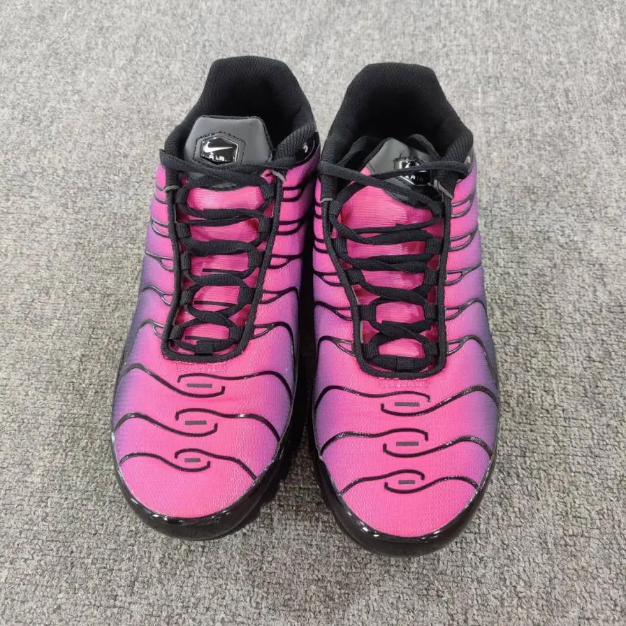 Nike Air Max Plus Pink Gradient