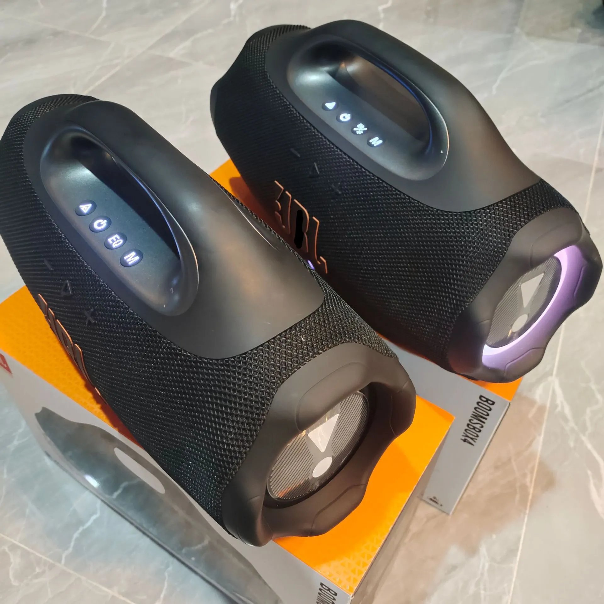 新款跨境BOOMBOX4 大战神4 手提80W大功率蓝牙音箱户外超重低音炮 Foto QC de WEIDIAN na Qualit.ly