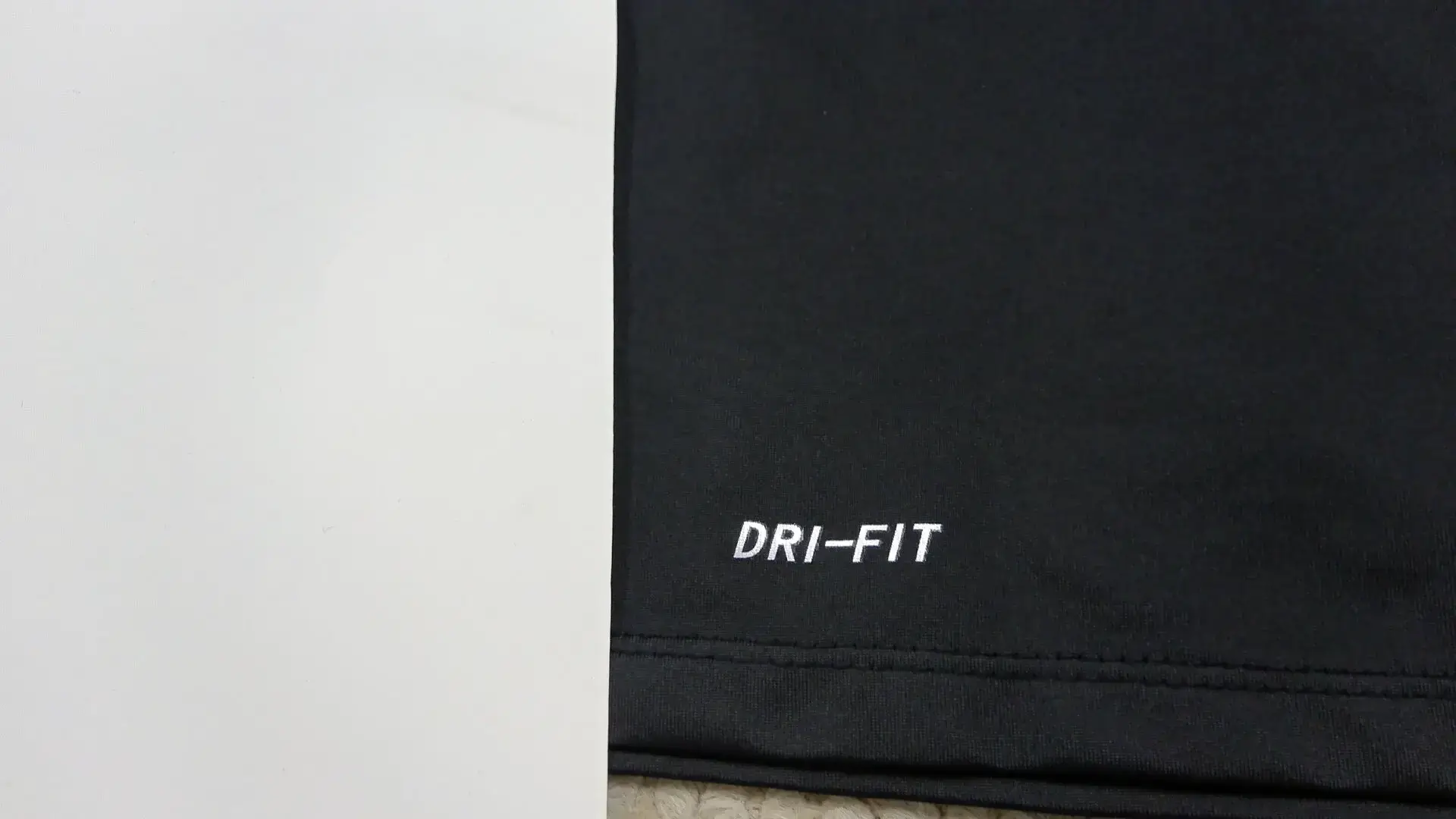 Nike Dri-Fit Men's Long-Sleeved T-Shirt Black