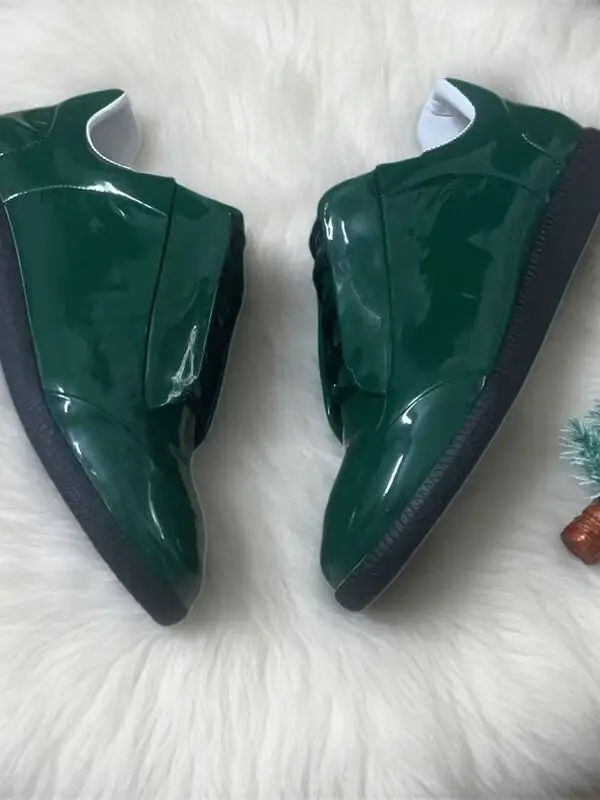 Foreign trade men's shoes, green and trendy casual sports shoes, white shoes, simple and fashionable single shoes, board shoes, oversized shoes, German training shoes