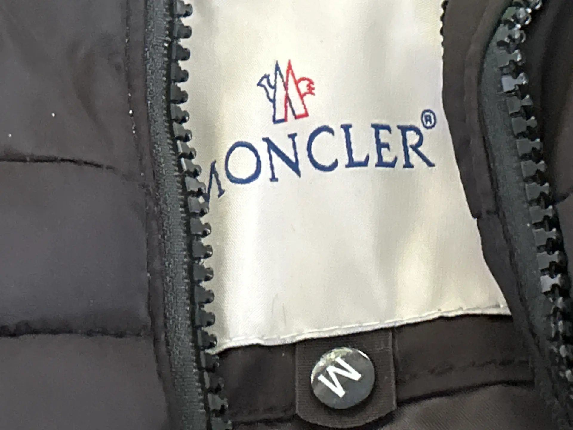 Moncler down jacket YHH14