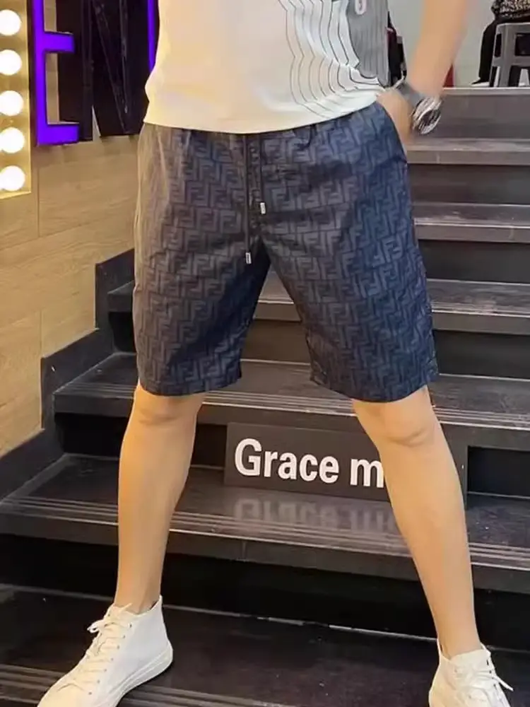 Classy Ice Silk Casual shorts Men Summer 2025 New arrival Trendy silm Five-Quarter Pants Men's Beach Pants Medium Pants