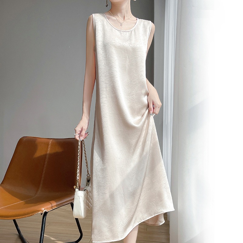 New French-Style Non-Acetate Satin Sleeveless Suspender Dress for Women, Summer Versatile Slim-Fit Round-Neck Long Dress