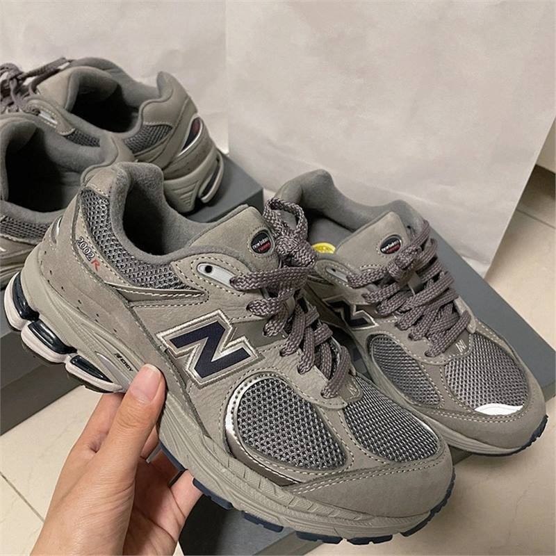 All Year Round Men's and Women's Sports Shoes Nb2002Rc Sports Outdoor Running Shoes