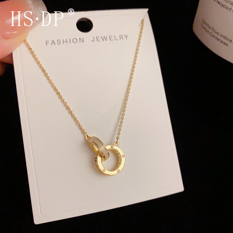 Small fresh fashion shell letter pendant necklace net red niche personality design Joker clavicle chain wholesale