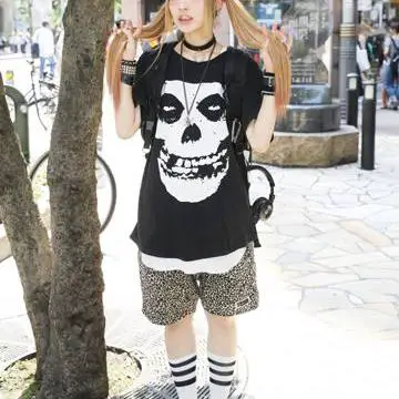 Recommended Featured Items! Subcultural Ghost Horse Dark Skull Graffiti Street Retro Loose Short sleeved T-shirt