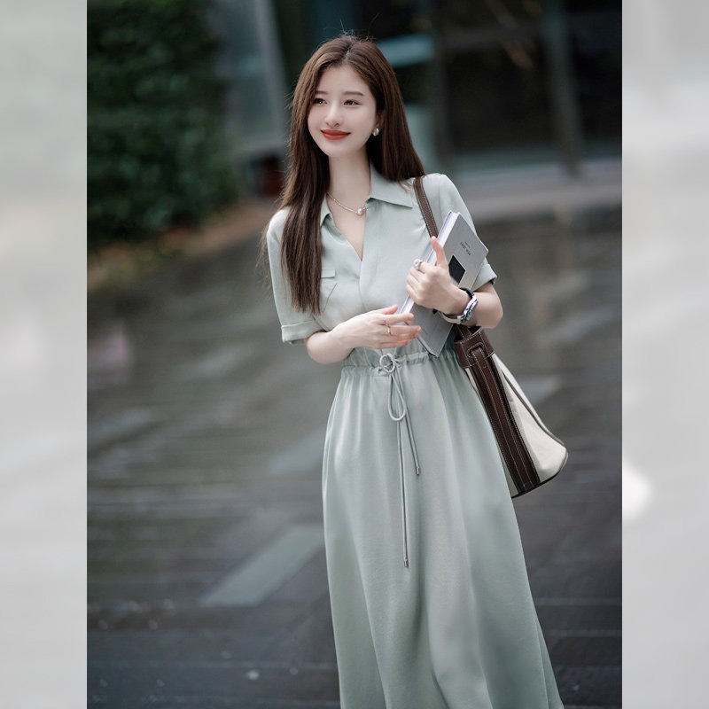 French-Style Outfit 2026 Summer New Waist-Cinching Short-Sleeve Dress, Summer Elegance, High-End Socialite Goddess Style, Sophisticated Look
