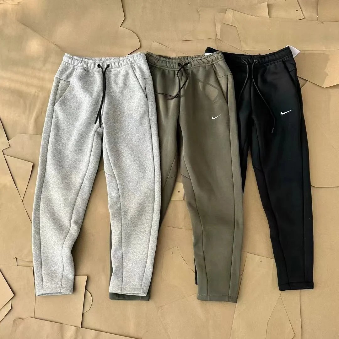 Nike Tech Fleece Pants