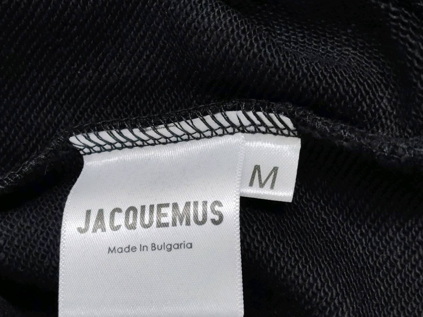 Jacquemus Black Hoodie — QC-foto 2