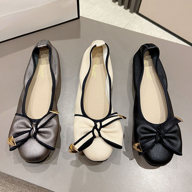 Doug Shoes Women's Spring and Summer Gentle Bow Round Toe Shallow Mouth Flat Soft Bottom Ballet Shoes Large Size Women's Shoes 41-43