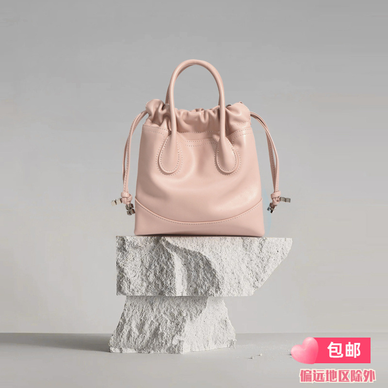Song Wandering Bag Casual Large Capacity Casual Style Commuter Shoulder Bag Soft Cowhide Tote Texted Genuine Leather Crossbody Bag