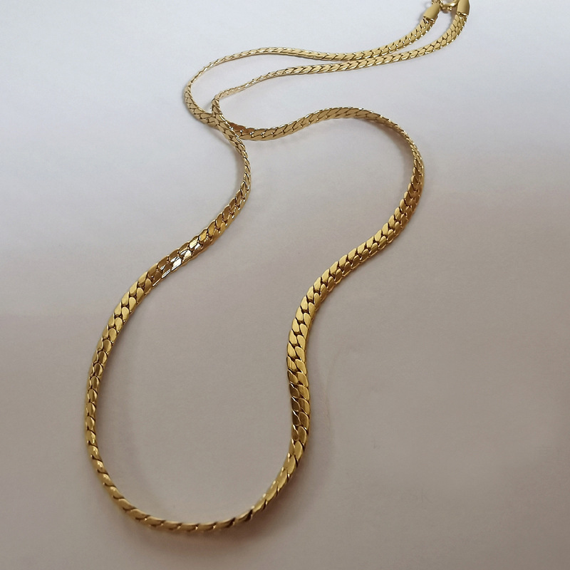 Necklace women's fashionable titanium steel Cuban chain hip hop hiphop chain accessories cool couple all-match whip chain personality domineering