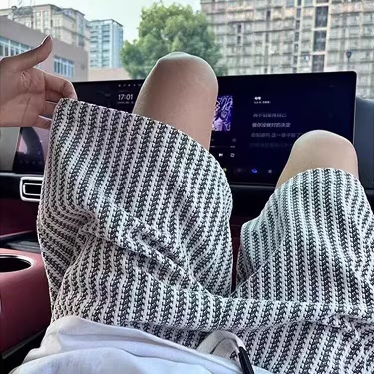 Youthful Style Chanel-Inspired Shorts for Men, Summer Houndstooth Pattern, Affordable Beach Shorts, American-Style Loose Fit, Plus-Size Mid-Length Pants