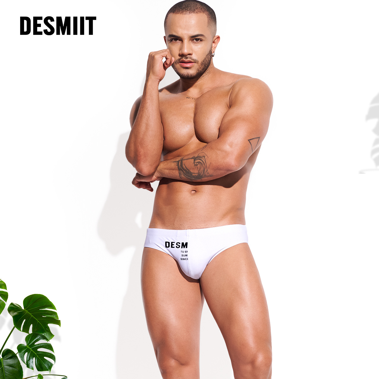 Cross-Border Supply of New Desmiit Men's Briefs, Low-Waisted, Sexy, Anti-Embarrassment, Quick-Drying S3313