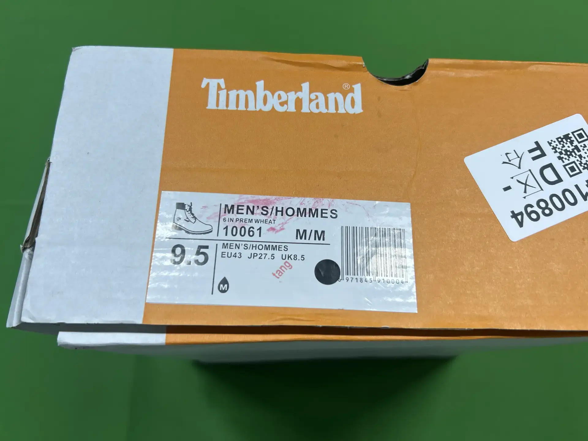 Timberland 6 Inch Premium Wheat Boots
