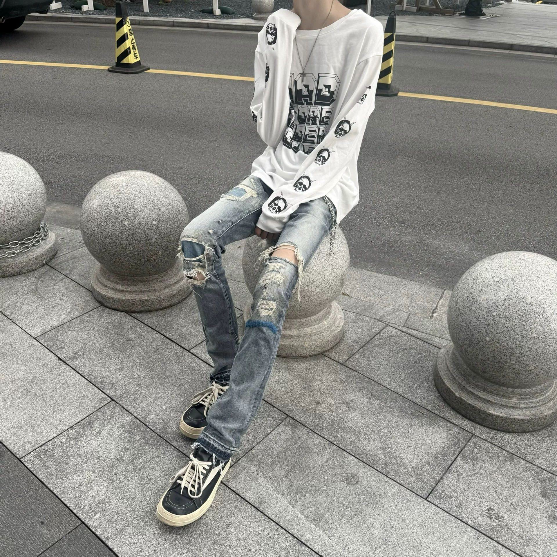 Exclusive spot Yixuan Club Undercover micro label skull head long sleeved 280g combed cotton