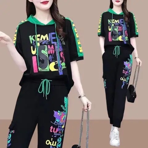 European Station 2026 Summer New Sports Casual Set Loose Hooded Printed Women's Design-Inspired Patchwork Top and Pants