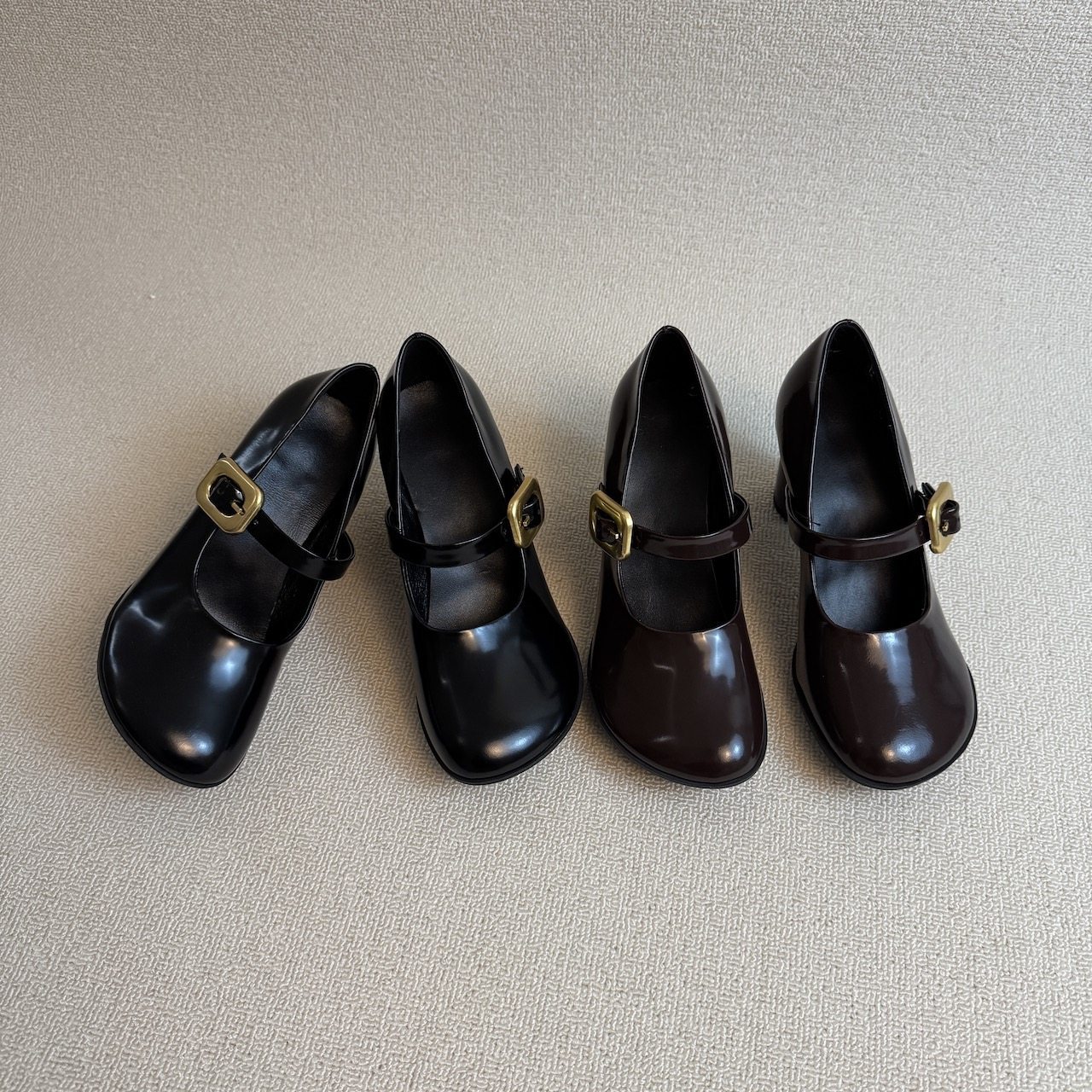 French-Style Retro Round-Toe Shallow Mary Jane Shoes for Women, Spring/Summer 2026 New Model, Versatile Block Heel Single-Strap Leather Shoes
