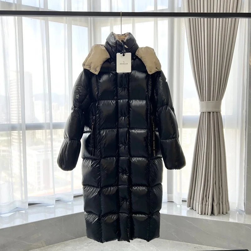 Moncler puffer coat foto QC de WEIDIAN en Qualit.ly