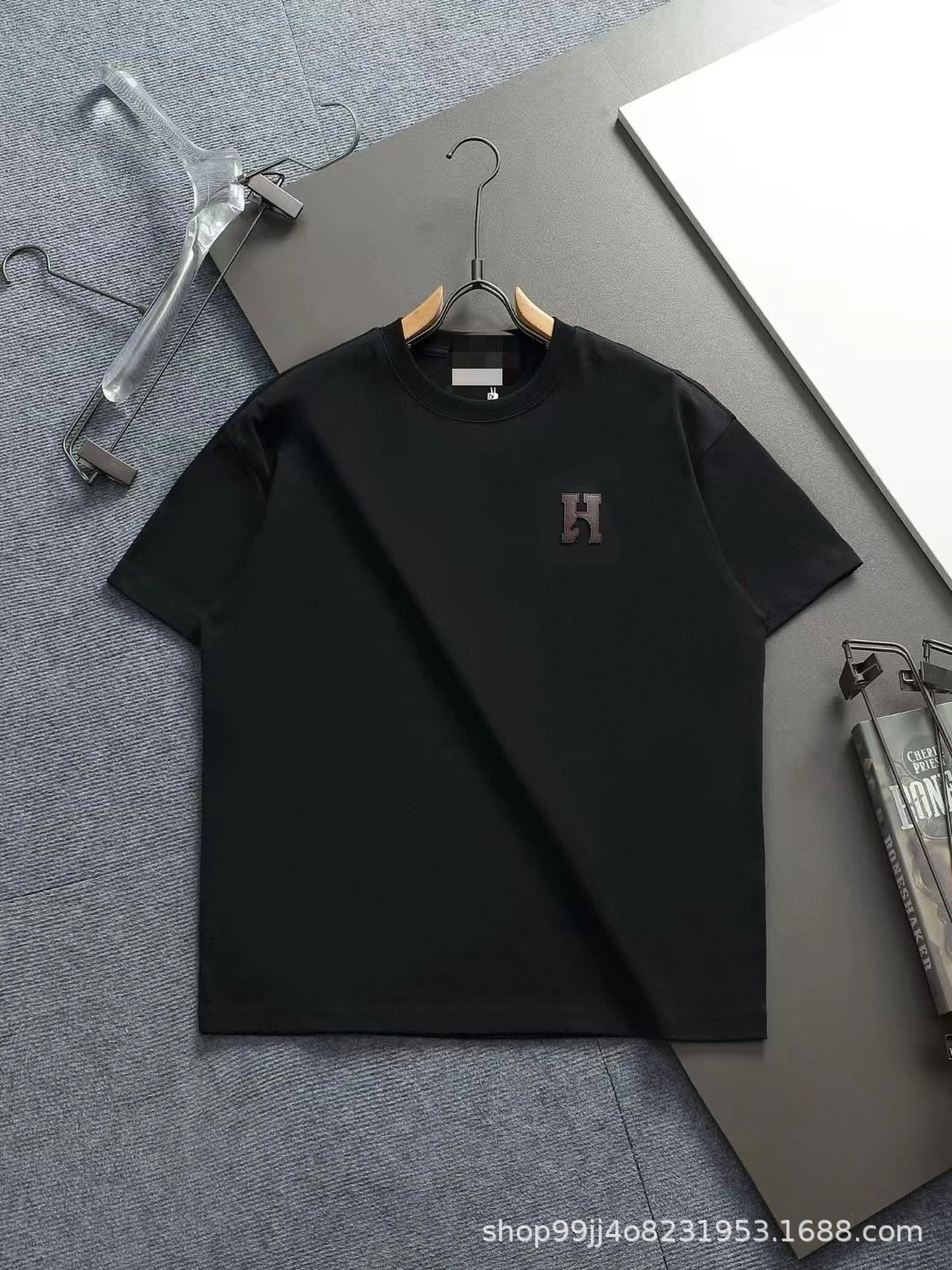 Short-sleeved T-shirt collection