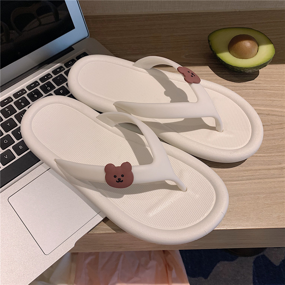 Women's Flip-Flops Summer New ins Cute Cartoon Students Outer Wear Pinch Girl's Heart Beach Sandals and Slippers