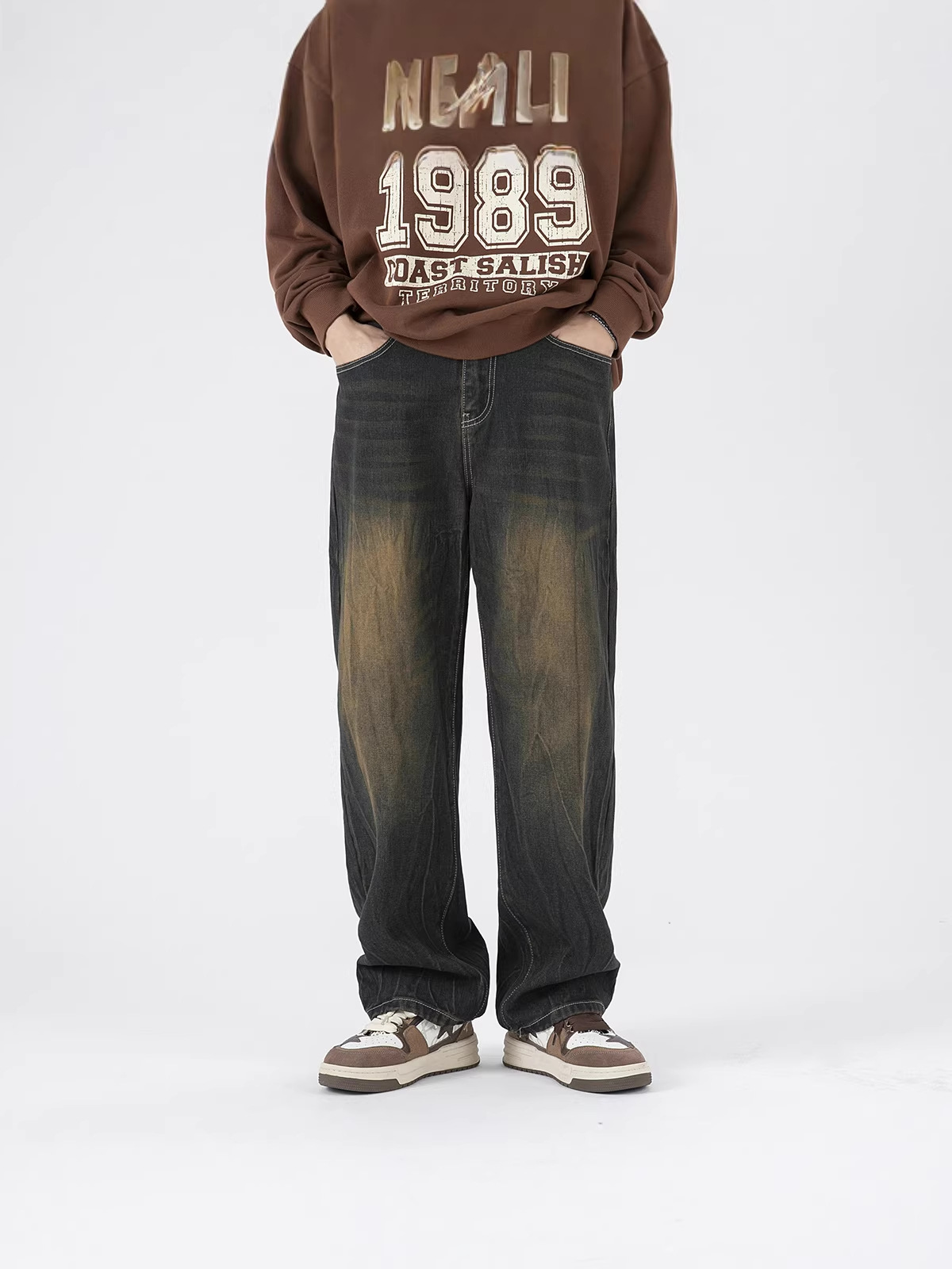 Straight-Leg Jeans, Washed and Distressed, American Retro Jeans, Men's Denim Trousers, Designer Wide-Leg Jeans