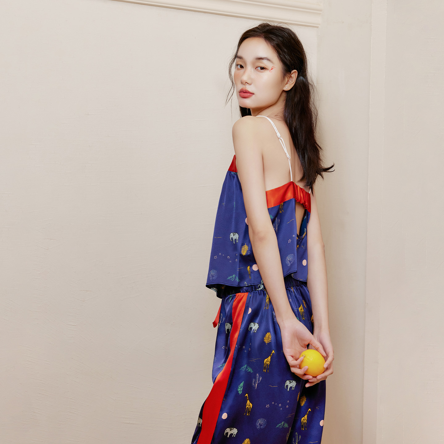 Butterfly Embroidery Silk Pajamas for Women 2026 New Style Printed Silk Camisole and Long Pants Two-Piece Set Loungewear