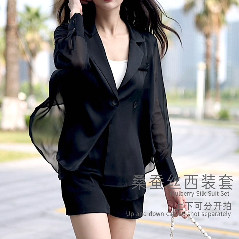 Summer New Silk Suit Suit for Women Commuter Mulberry Silk Sun Protection Jacket Small Black Shorts Two-Piece Set