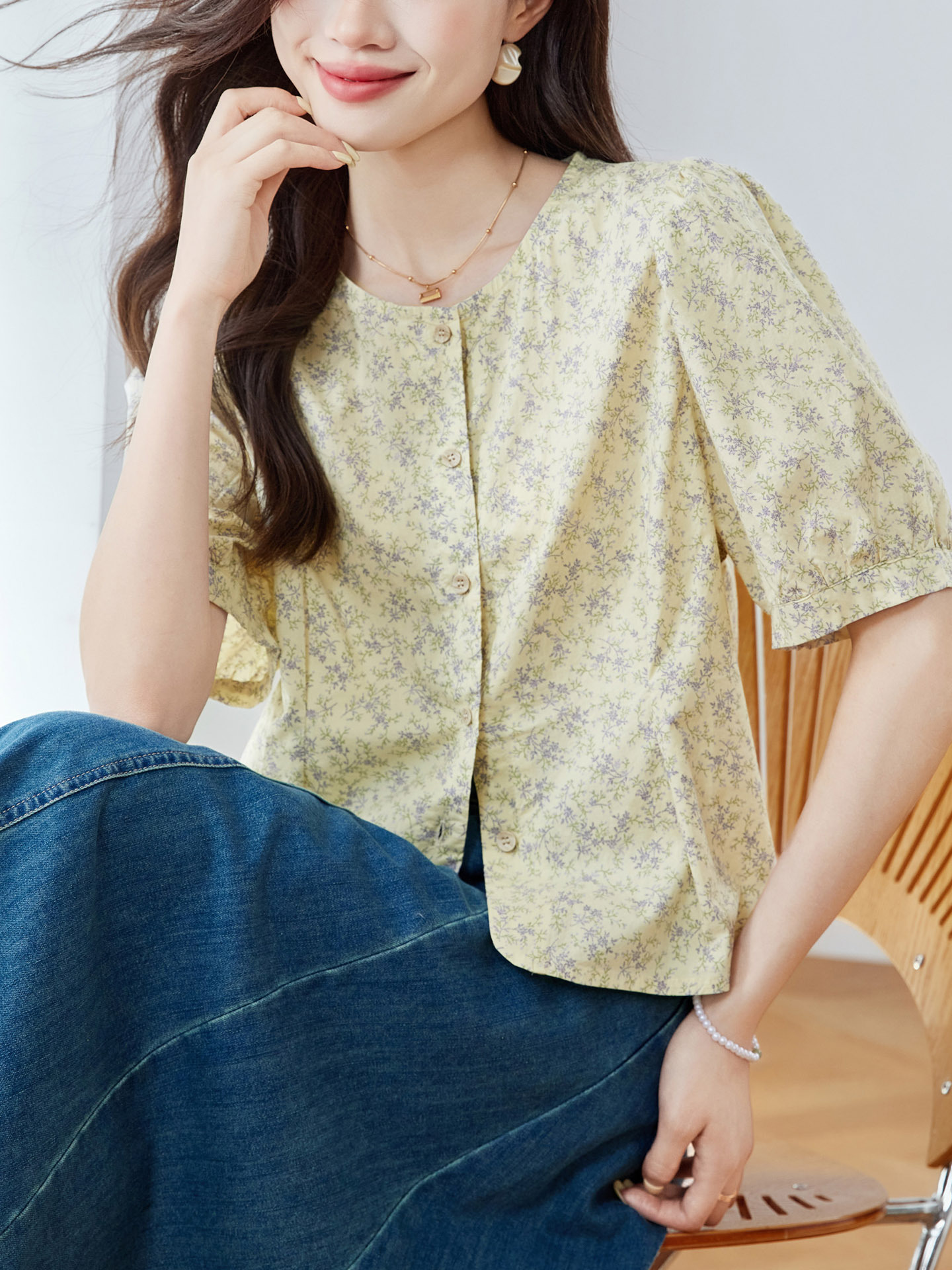 Cotton Cocoon Round Neck Floral Shirt Women's Short-Sleeved 2026 Summer New Pastoral Style French Retro Elegant Top