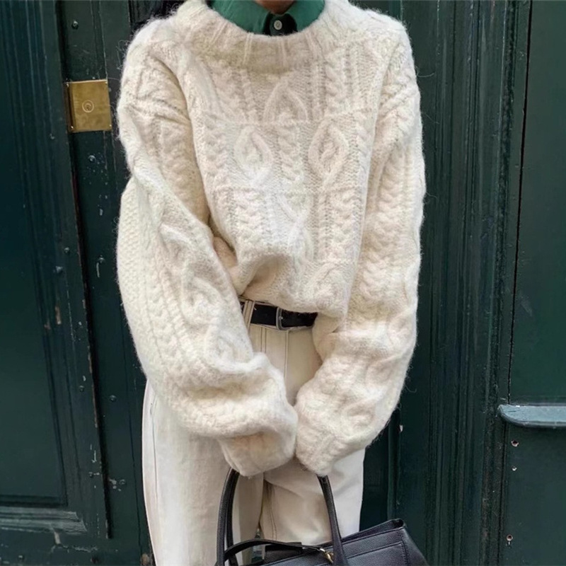 Thick Wool Twist Knitwear Women's Outer Wear 2025 Autumn and Winter New Retro Lazy Style Loose Round Neck Knitwear Top