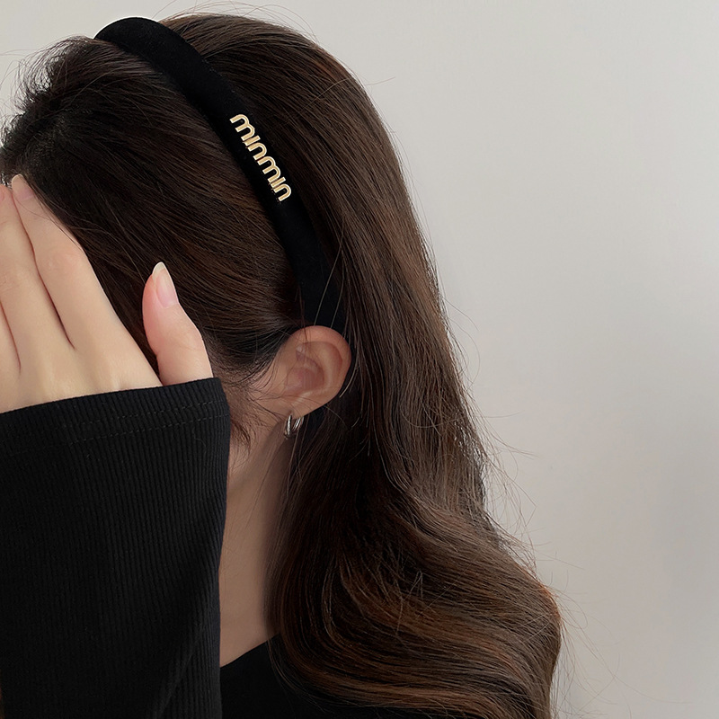 Korean velvet hairband women's autumn and winter BB clip headband women's face pressure hair non-slip hair bundle Joker hairpin headdress wholesale
