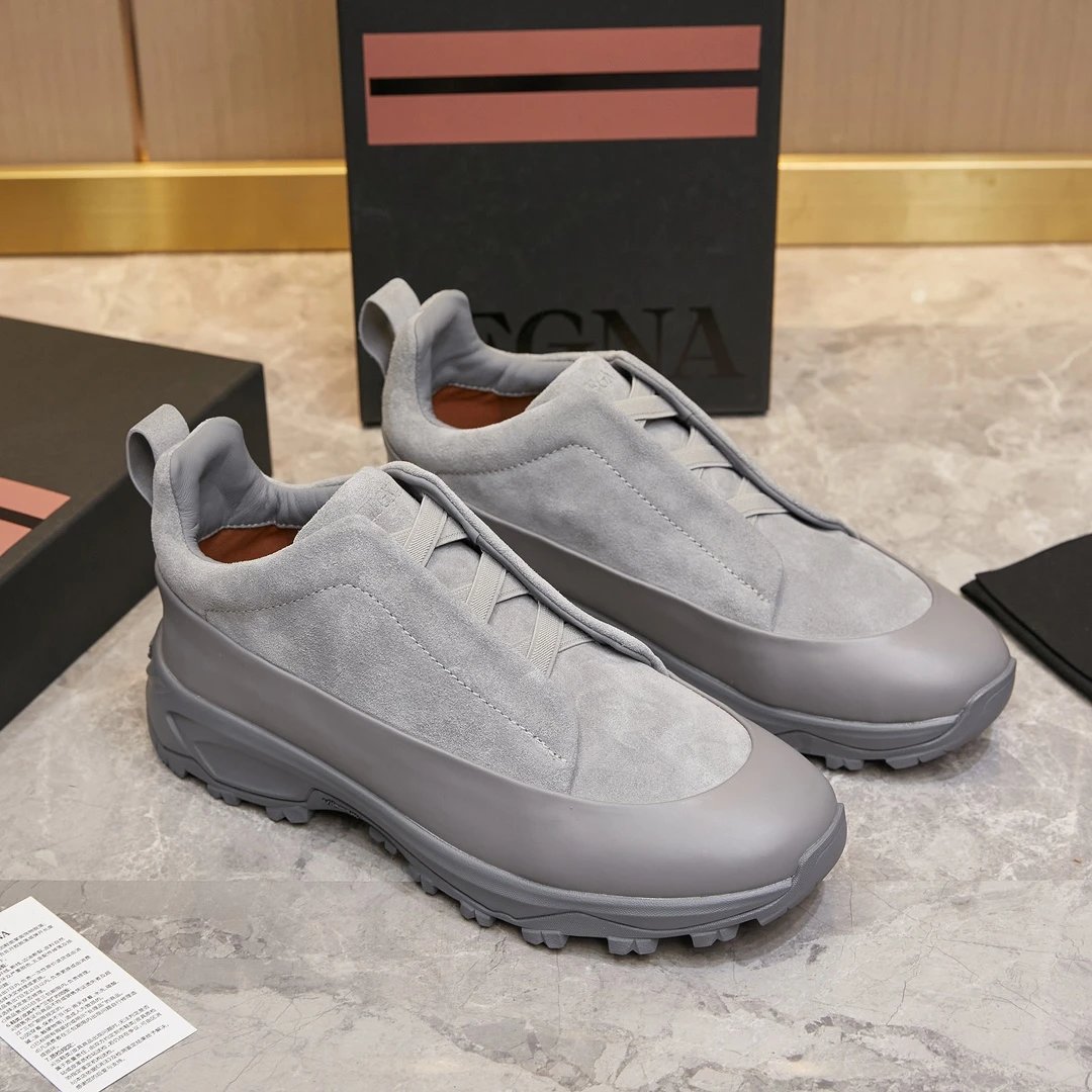 Z Sneakers