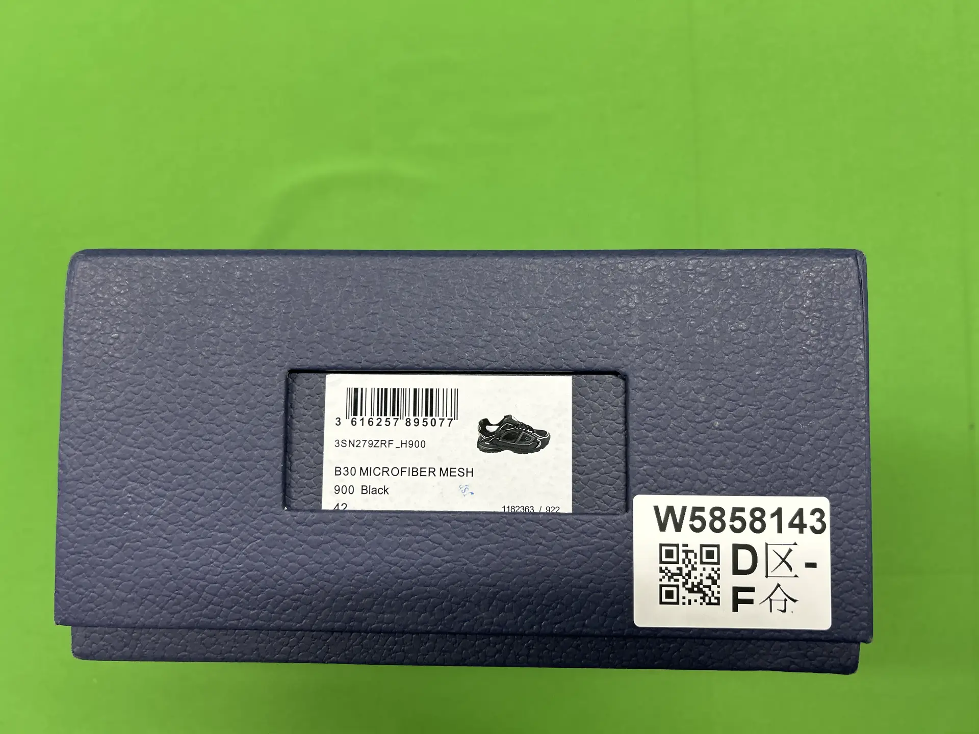 D**R B30 Microfiber Mesh 900 Black