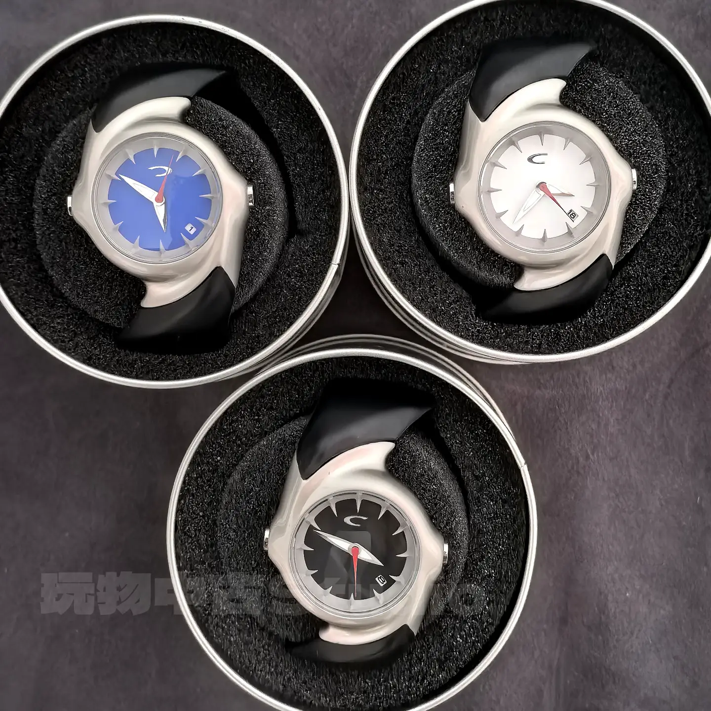 Neutral sports style watch cleanfit European and American style quartz movement waterproof 36mm round rubber strap trendy watch