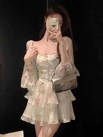 French Style off-shoulder Long-sleeved Floral dress Women's Autumn High-end Elegant Fairy Skirt Waist Short Skirt